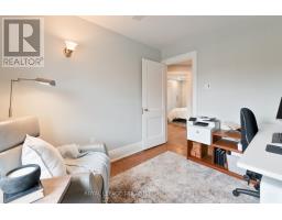 36 MCKENZIE AVENUE - 22