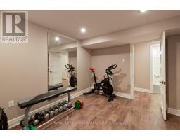 36 MCKENZIE AVENUE - 27