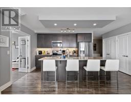 411 - 260 VILLAGEWALK BOULEVARD - 19