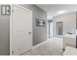 411 - 260 VILLAGEWALK BOULEVARD - 6