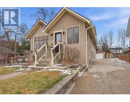 271 BRISCOE STREET E - 2