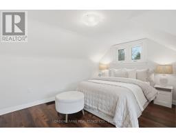 271 BRISCOE STREET E - 32