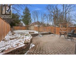 271 BRISCOE STREET E - 42