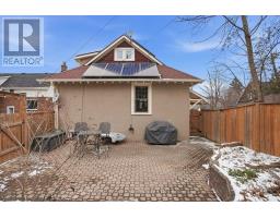 271 BRISCOE STREET E - 44