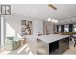 13 - 2835 SHEFFIELD PLACE - 17