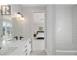 13 - 2835 SHEFFIELD PLACE - 28