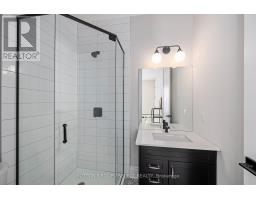 13 - 2835 SHEFFIELD PLACE - 31