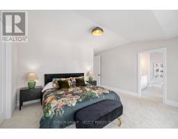 13 - 2835 SHEFFIELD PLACE - 34
