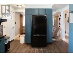 22 CHARLES STREET - 8