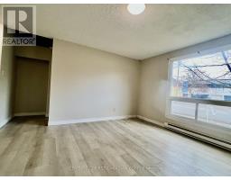 353 OXFORD STREET E - 4