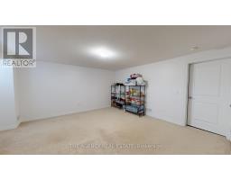 93 - 1061 EAGLETRACE DRIVE - 40