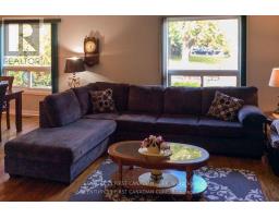 106 ANGELO DRIVE - 11