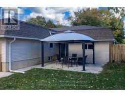 106 ANGELO DRIVE - 44