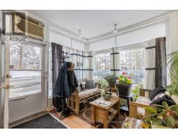 537 MARY STREET - 11