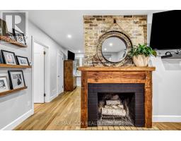 30 BROADWAY AVENUE - 15