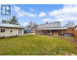 30 BROADWAY AVENUE - 7