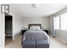 33 ABBOTT STREET - 18