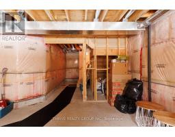 33 ABBOTT STREET - 22