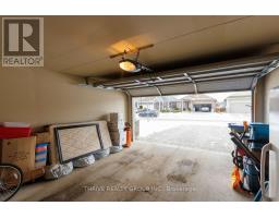 33 ABBOTT STREET - 31