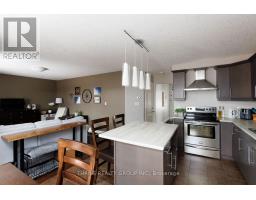 33 ABBOTT STREET - 5