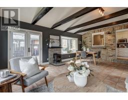 432 WORTLEY ROAD - 22