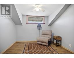 32 COYNE STREET - 11