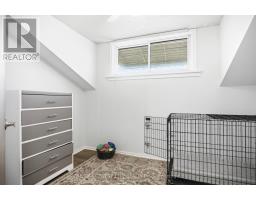 32 COYNE STREET - 13