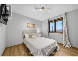 5864 INADALE DRIVE - 16