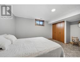 5864 INADALE DRIVE - 31