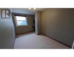 8 - 710 WONDERLAND ROAD S - 13