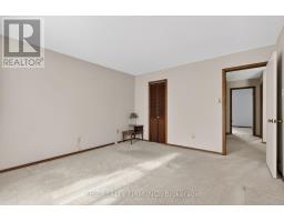 369 EVERGLADE CRESCENT - 30