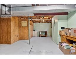 369 EVERGLADE CRESCENT - 37