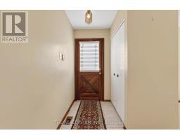 369 EVERGLADE CRESCENT - 7