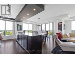 1004 - 1030 CORONATION DRIVE - 12