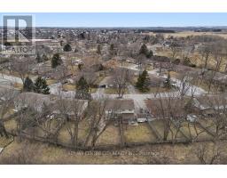 55 MOHEGAN CRESCENT - 27