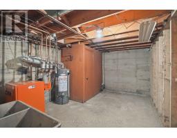 18 RUSKIN COURT - 37