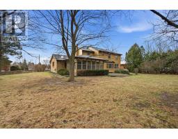 18 RUSKIN COURT - 48