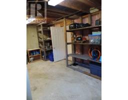 33 - 474 SOUTHDALE ROAD E - 42