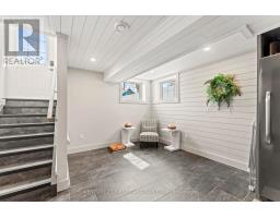 96 TUYLL STREET - 35