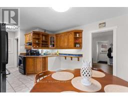 21 GOLDWICK CRESCENT - 14