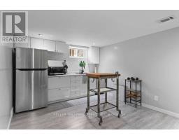 21 GOLDWICK CRESCENT - 29