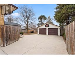 21 GOLDWICK CRESCENT - 38