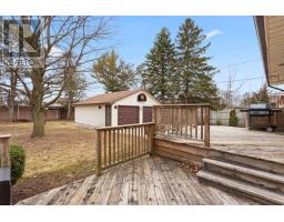 21 GOLDWICK CRESCENT - 44