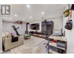 296 CASTLEGROVE BOULEVARD - 30