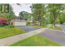 296 CASTLEGROVE BOULEVARD - 4