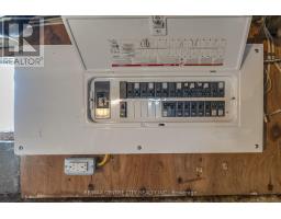 3542 PUTNAM ROAD - 44