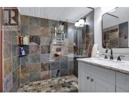 9941 NIPIGON STREET - 20