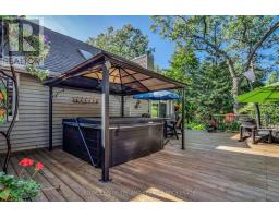 9941 NIPIGON STREET - 34