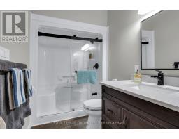 9941 NIPIGON STREET - 42