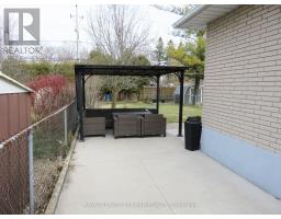 1471 PERTH AVENUE - 14